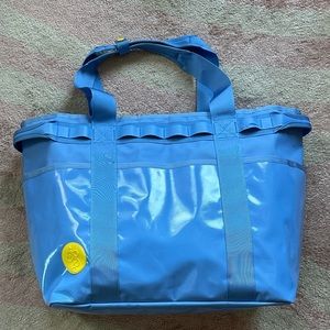 Baboon to the Moon Go-Tote Mega (40L) – Blue Calcite